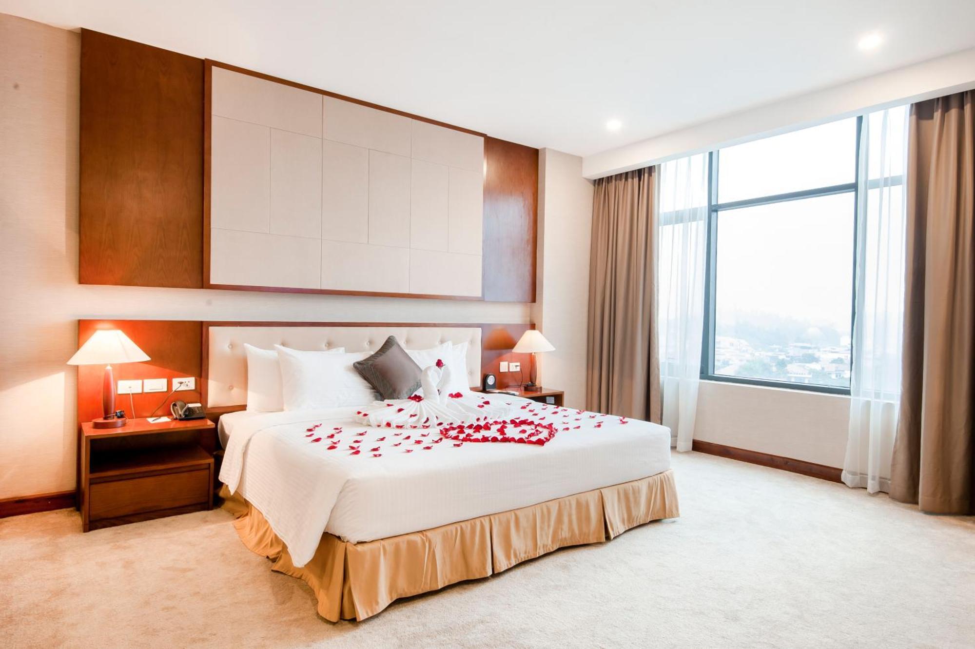 Muong Thanh Grand Lao Cai Hotel Exterior foto
